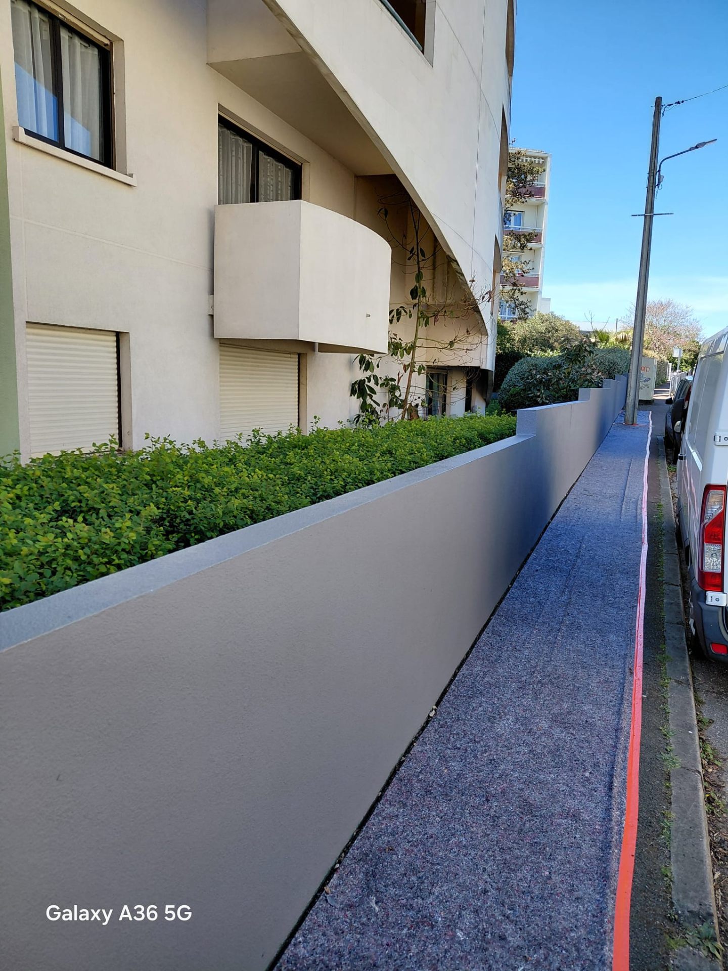 Ravalement mur de clôture